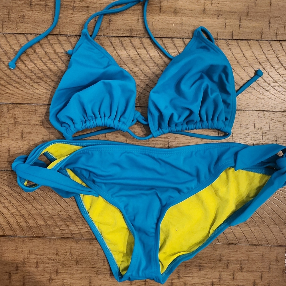 Hurley bikini teal color size medium
